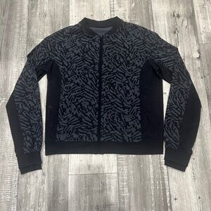 Lululemon Noir Jacket II Biggie Brushed Animal Coal Black Size 12